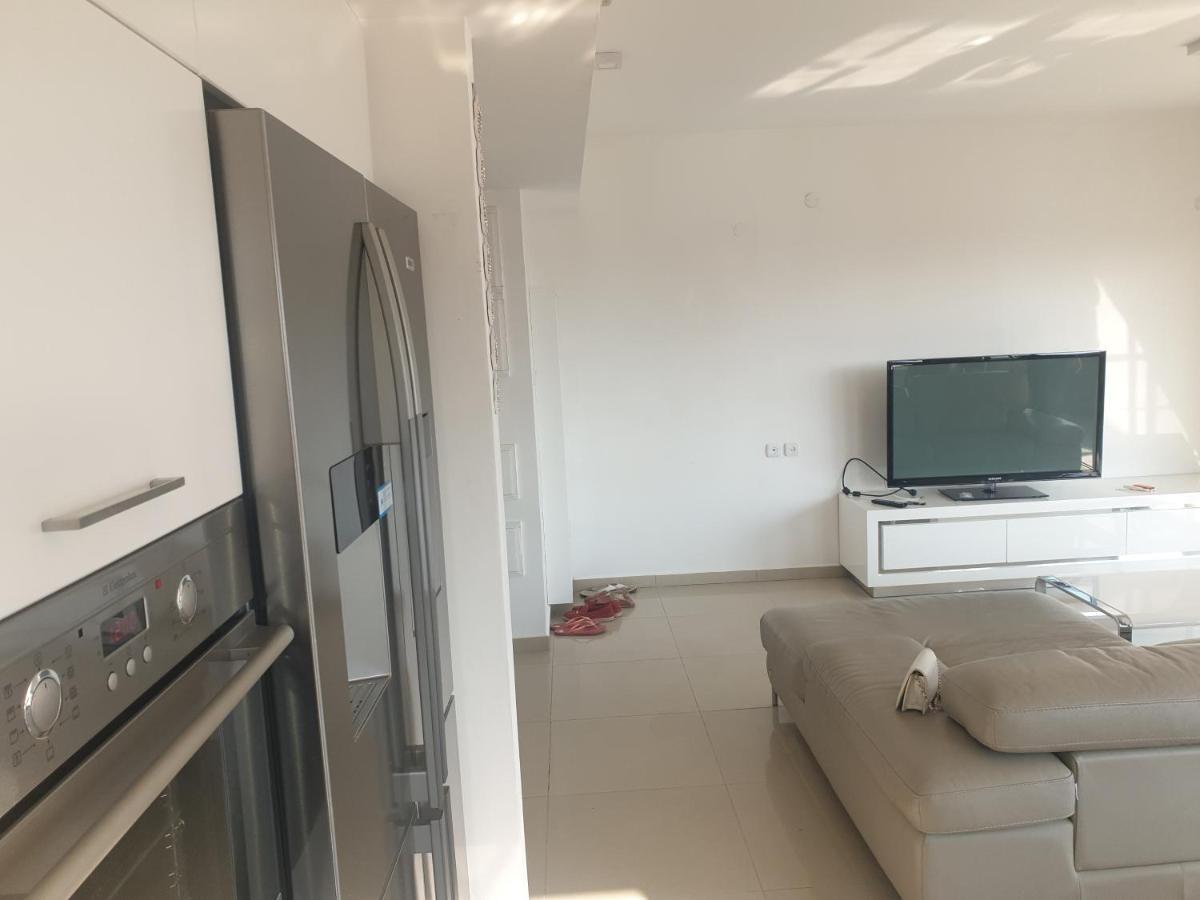 Luxury Exclusive Top Class Apartment On The Sea With Best Sea View And Jacuzzi רק למשפחות !!!! Eilat Dış mekan fotoğraf