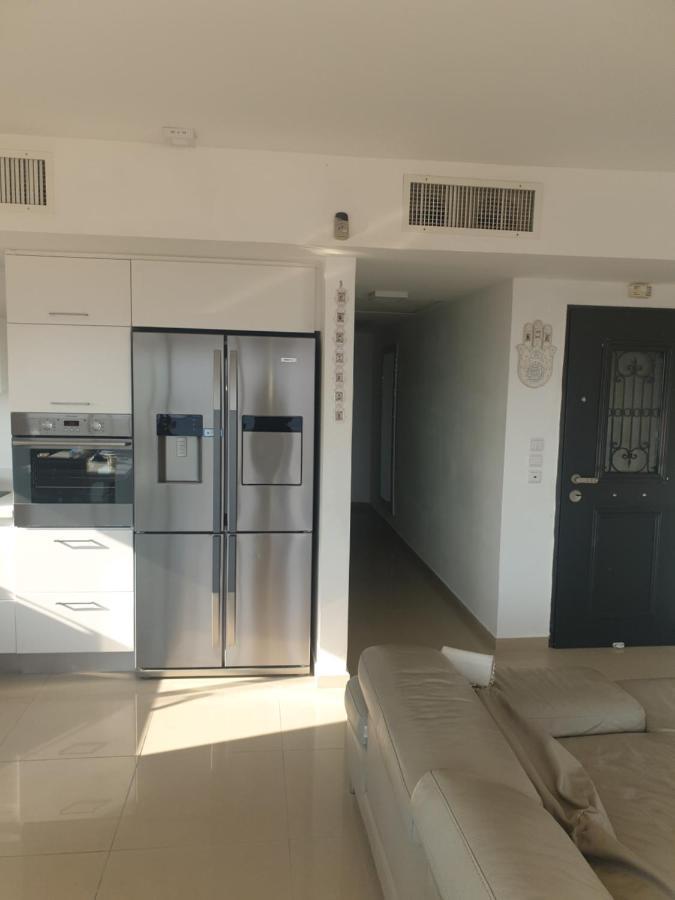Luxury Exclusive Top Class Apartment On The Sea With Best Sea View And Jacuzzi רק למשפחות !!!! Eilat Dış mekan fotoğraf