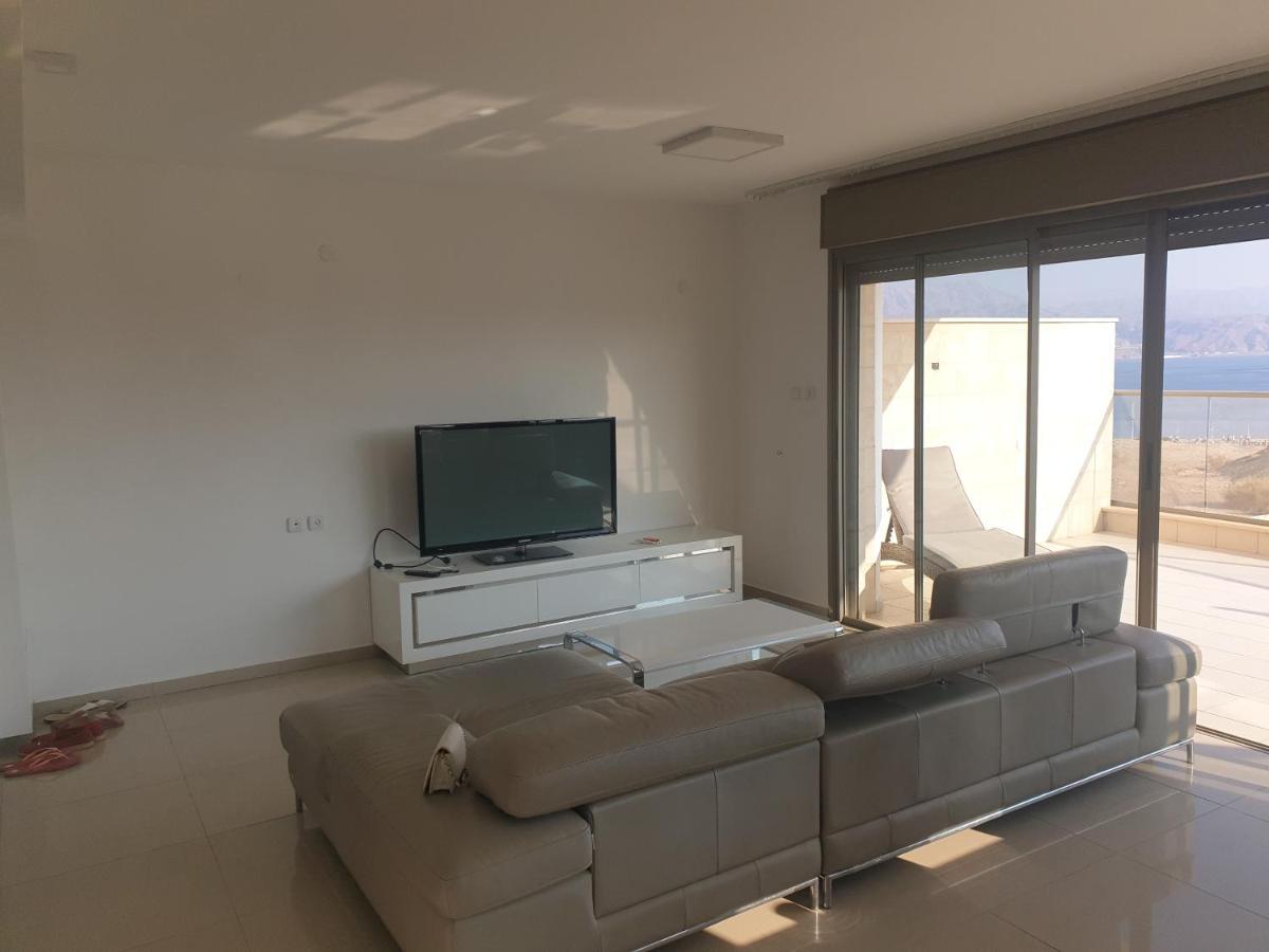 Luxury Exclusive Top Class Apartment On The Sea With Best Sea View And Jacuzzi רק למשפחות !!!! Eilat Dış mekan fotoğraf
