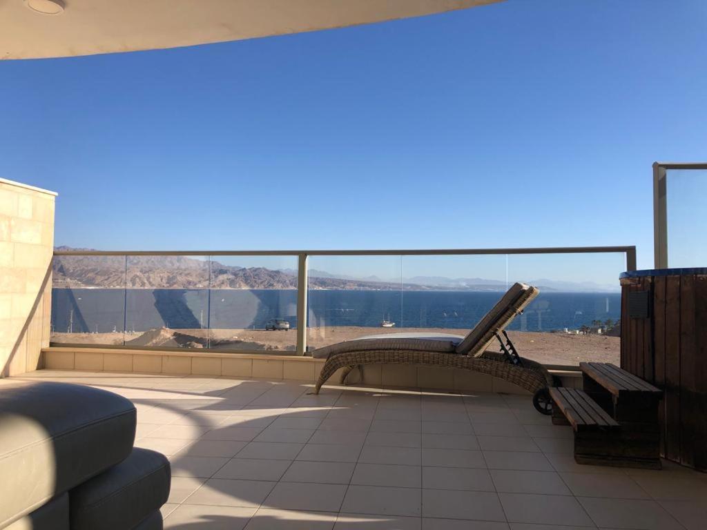 Luxury Exclusive Top Class Apartment On The Sea With Best Sea View And Jacuzzi רק למשפחות !!!! Eilat Dış mekan fotoğraf